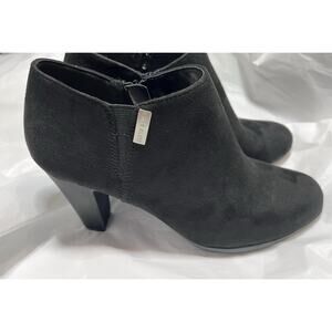 Anne Klein Xland Blk Sleek Silhouette Ankle Bootie 8 EUC/sexy/sophisticated